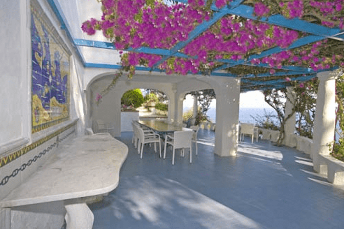 Villa Amalfi - Image 1