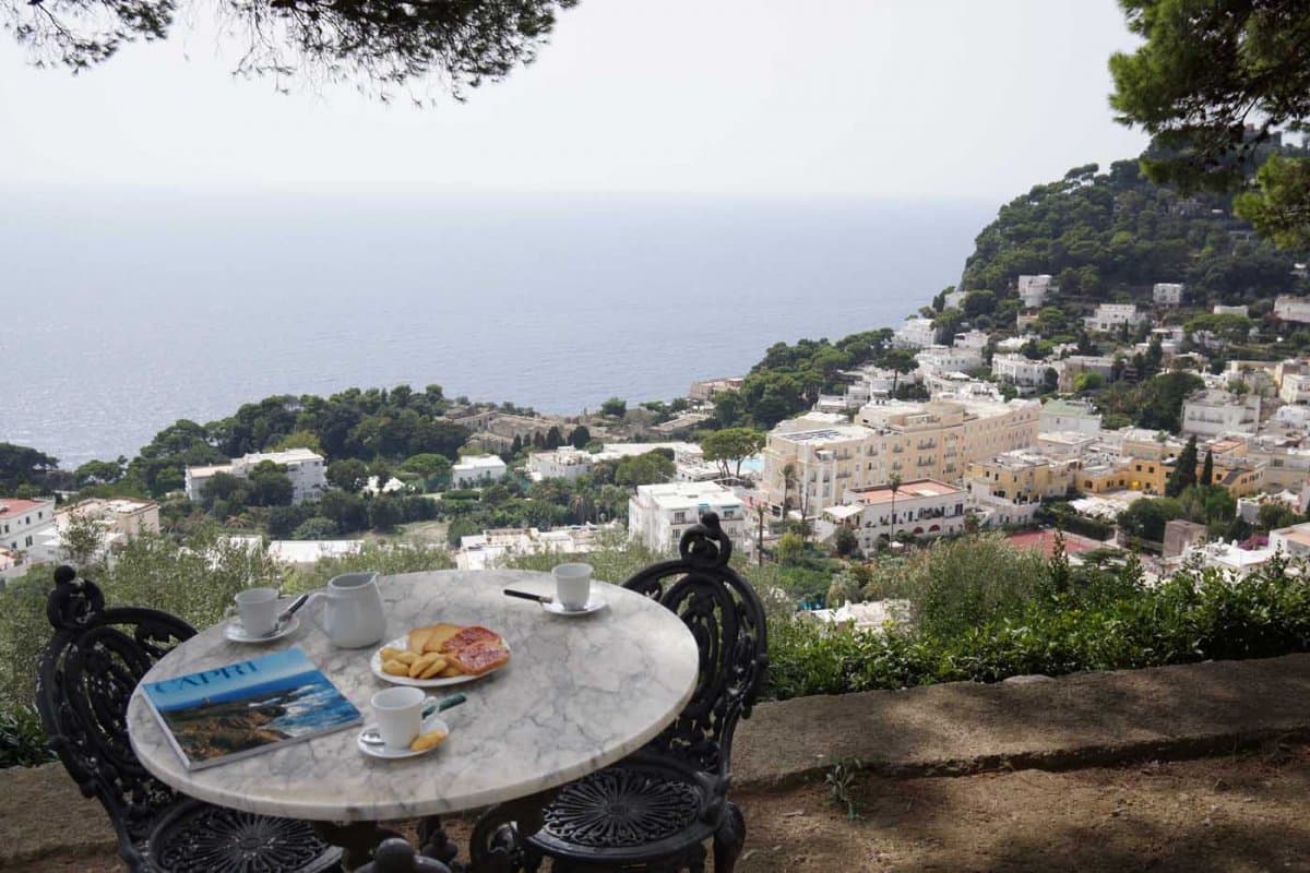 First of 5 senses lorem ipsum sit dolor et amet est vorbis